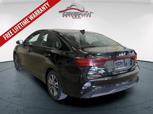Used 2024 Kia Forte LXS FWD image 5