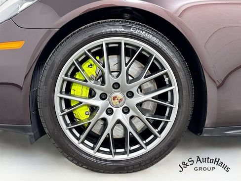 Used 2021 Porsche Panamera 4S image 38