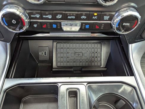Used 2025 Ford F150 Raptor w/ Equipment Group 803A Raptor R AWD/4WD image 29