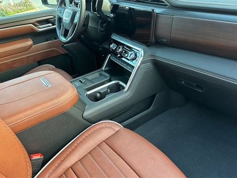 New 2026 GMC Sierra 3500 Denali Ultimate image 15