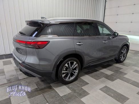 Used 2023 INFINITI QX60 Luxe w/ Performance Audio Package AWD/4WD image 4