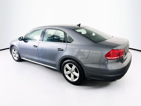 Used 2012 Volkswagen Passat 2.5 SE image 5