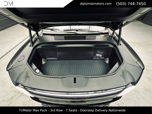 Used 2025 Rivian R1S Premium image 49