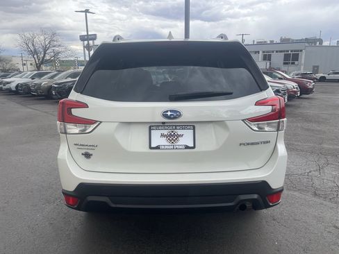 Certified 2023 Subaru Forester Premium AWD/4WD image 6