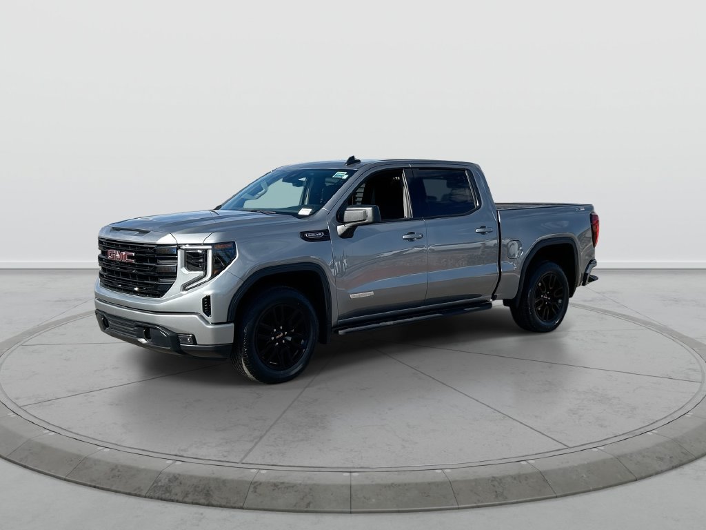 Used 2025 GMC Sierra 1500 Elevation AWD/4WD image 4
