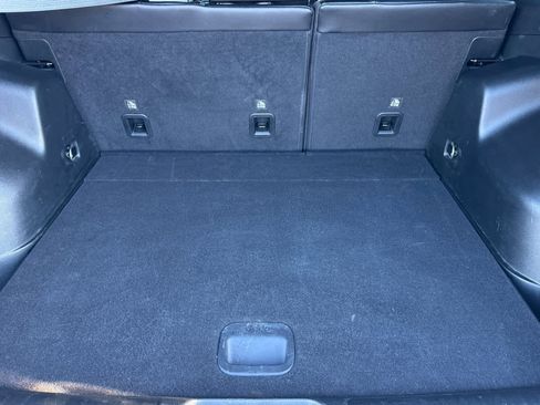 Used 2022 Jeep Cherokee Trailhawk w/ Premium Leather Package image 16