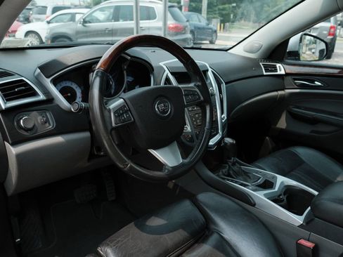 Used 2011 Cadillac SRX Luxury FWD image 9