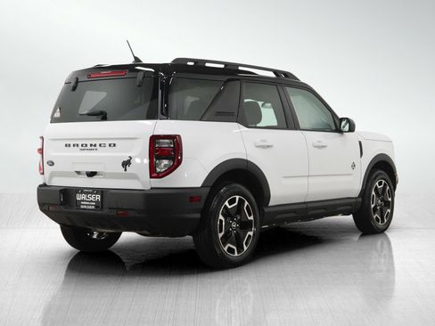 Used 2024 Ford Bronco Sport Outer Banks w/ Tech Package image 5