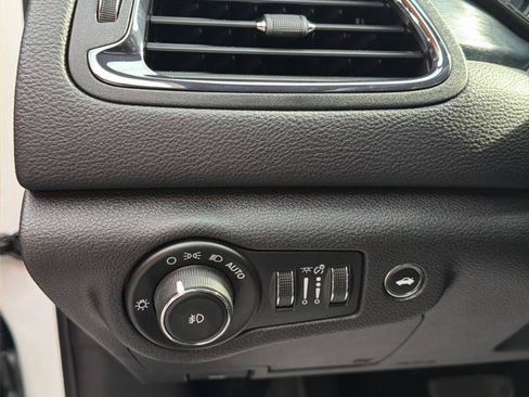 Used 2016 Chrysler 200 S w/ Navigation & Sound Group I FWD image 11