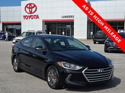 Used 2017 Hyundai Elantra SE w/ SE A/T Tech Package 03