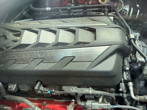 Used 2021 Chevrolet Corvette Stingray Preferred Cpe RWD image 8