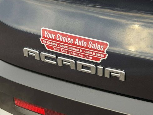 Used 2019 GMC Acadia SLT w/ LPO, Floor Liner Package image 5