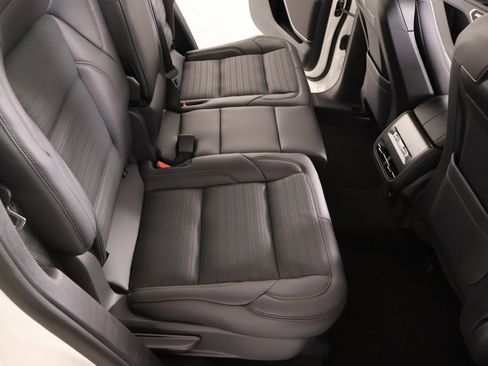 New 2026 Lincoln Nautilus Reserve w/ Jet Appearance Package image 14