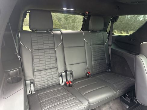 Used 2024 Cadillac Escalade Premium Luxury Platinum AWD/4WD image 48