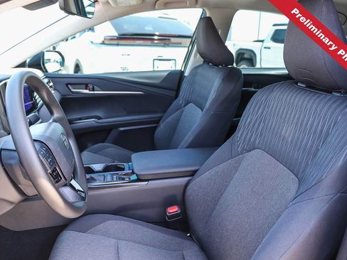 Used 2025 Toyota Camry LE w/ Convenience Package FWD image 12