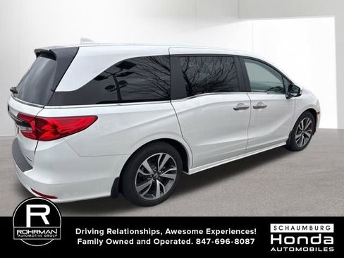 Used 2023 Honda Odyssey Touring image 4