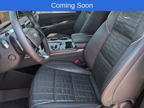 Used 2025 Cadillac Escalade V w/ LPO, ONYX Package image 16