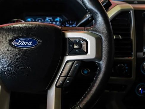 Used 2019 Ford F250 Lariat w/ Lariat Ultimate Package image 18