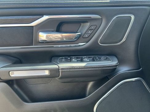 Used 2023 RAM 1500 Laramie AWD/4WD image 17