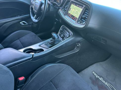 Used 2021 Dodge Challenger R/T w/ Plus Package image 12