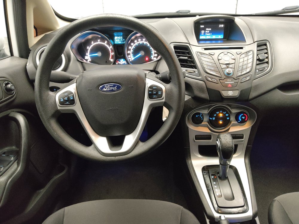 Used 2018 Ford Fiesta SE FWD image 22