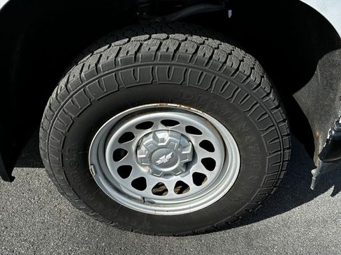 Used 2020 Chevrolet Silverado 1500 W/T image 12