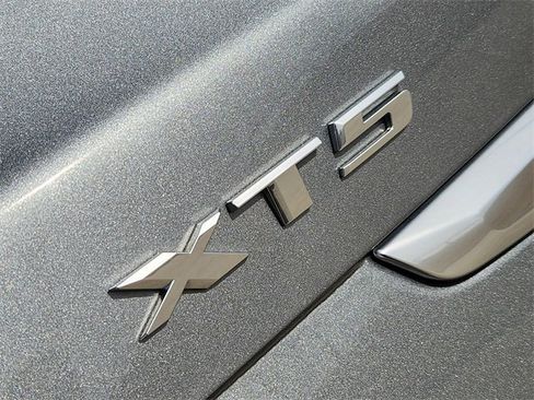 Used 2023 Cadillac XT5 Premium Luxury w/ Technology Package image 13