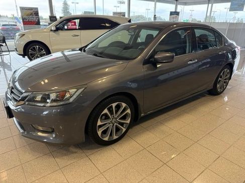 Used 2015 Honda Accord Sport image 6