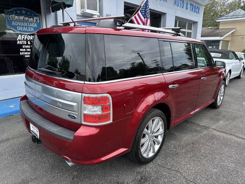 Used 2018 Ford Flex Limited w/ Class III Trailer Tow Package FWD image 8