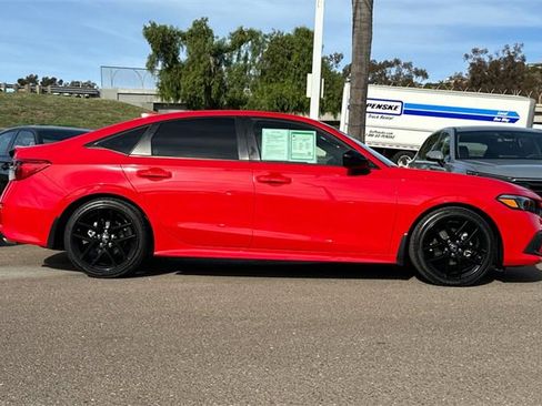 Certified 2024 Honda Civic Sport image 4