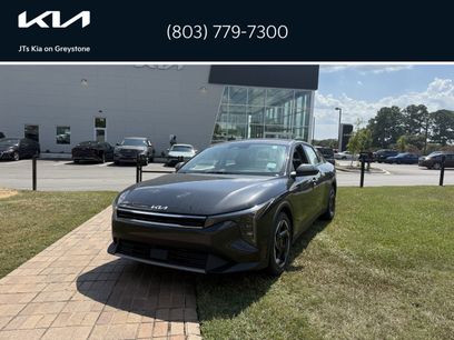 New 2025 Kia K4 EX