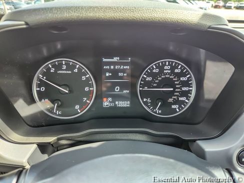 Certified 2025 Subaru Crosstrek 2.5i Premium AWD/4WD image 11