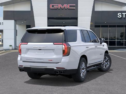 New 2026 GMC Yukon Denali w/ Sun & Power Step Package image 4