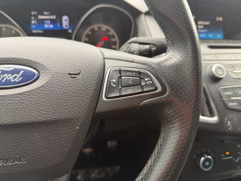 Used 2017 Ford Focus ST FWD image 16