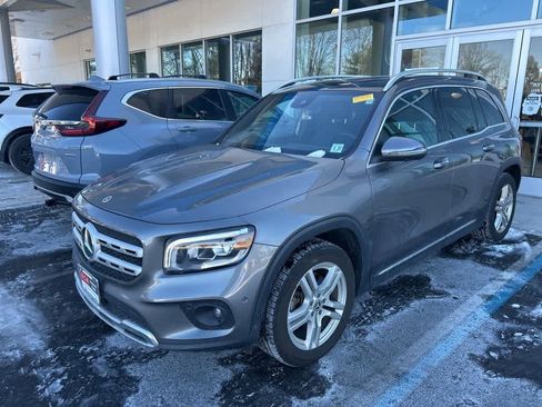 Used 2022 Mercedes-Benz GLB 250 GLB 250 image 1