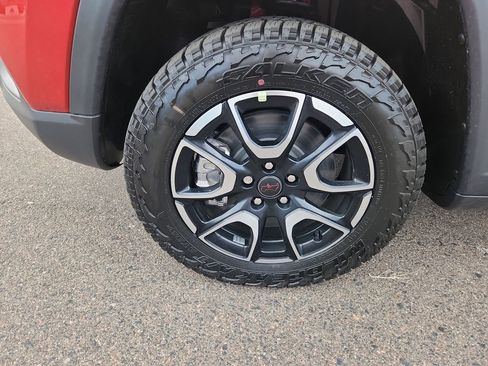 New 2026 Jeep Compass Trailhawk image 8