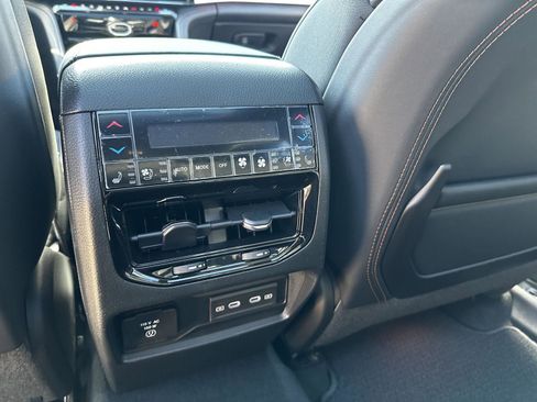 New 2026 Jeep Grand Cherokee Summit AWD/4WD image 25