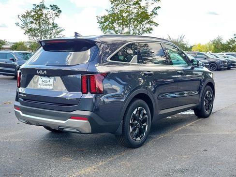 New 2026 Kia Sorento S FWD image 4