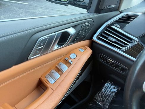 Used 2019 BMW X7 xDrive40i w/ Premium Package AWD/4WD image 30