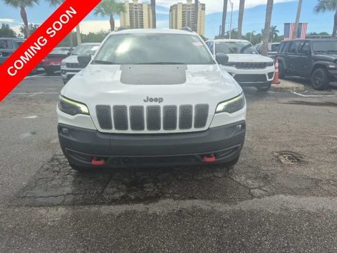 Used 2021 Jeep Cherokee Trailhawk w/ Premium Leather Package AWD/4WD image 3
