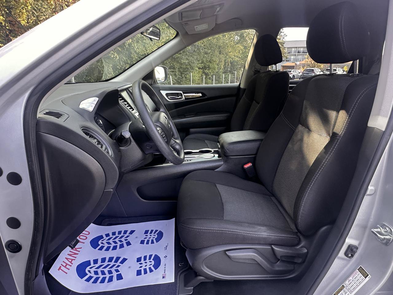 Used 2019 Nissan Pathfinder S FWD image 23
