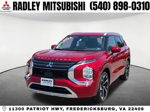 Used 2023 Mitsubishi Outlander SEL AWD/4WD image 1