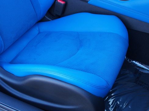 Used 2024 Nissan Z Performance w/ Floor Mat Package image 12