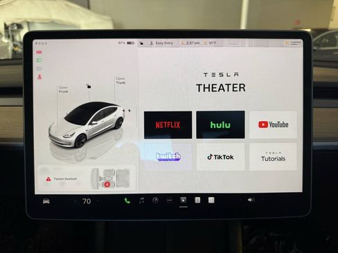 Used 2023 Tesla Model 3 Standard Range RWD image 11