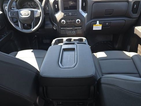 New 2024 GMC Sierra 3500 Pro w/ Convenience Package image 12