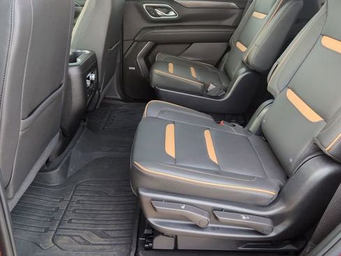 Used 2024 GMC Yukon AT4 w/ Technology Package image 30