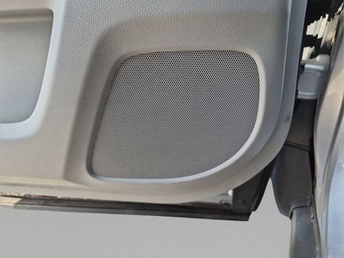 Used 2017 Honda Pilot Touring image 24