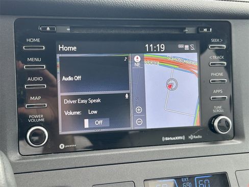 Used 2018 Toyota Sienna XLE w/ XLE Navigation Package image 32