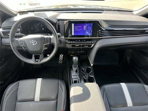 Certified 2025 Toyota Camry SE image 9
