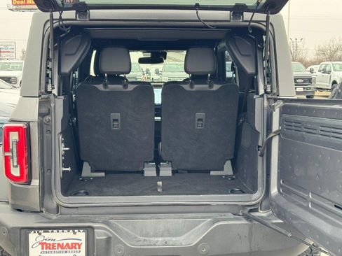 Used 2021 Ford Bronco Wildtrak image 4